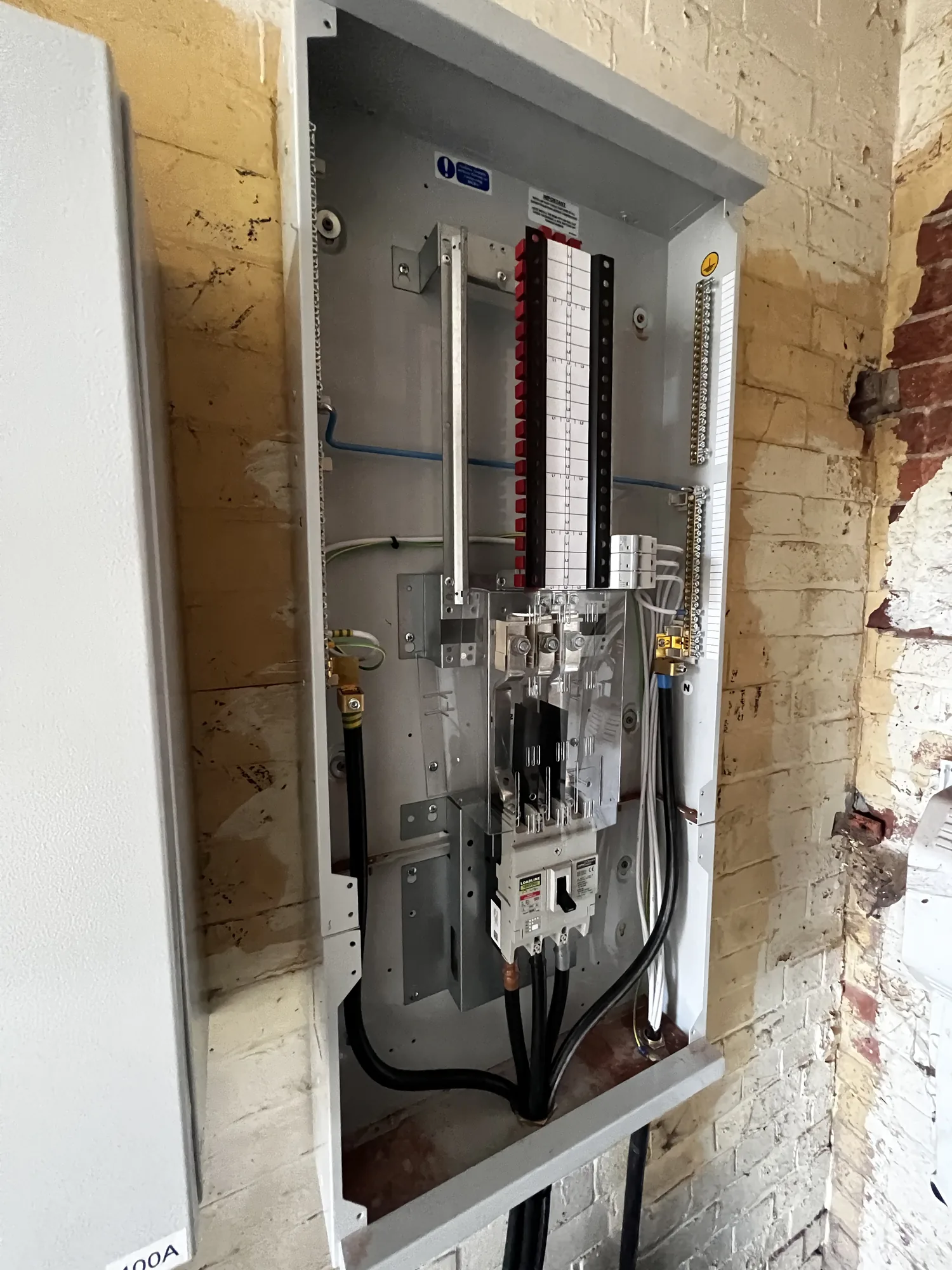 Commercial lighting installation