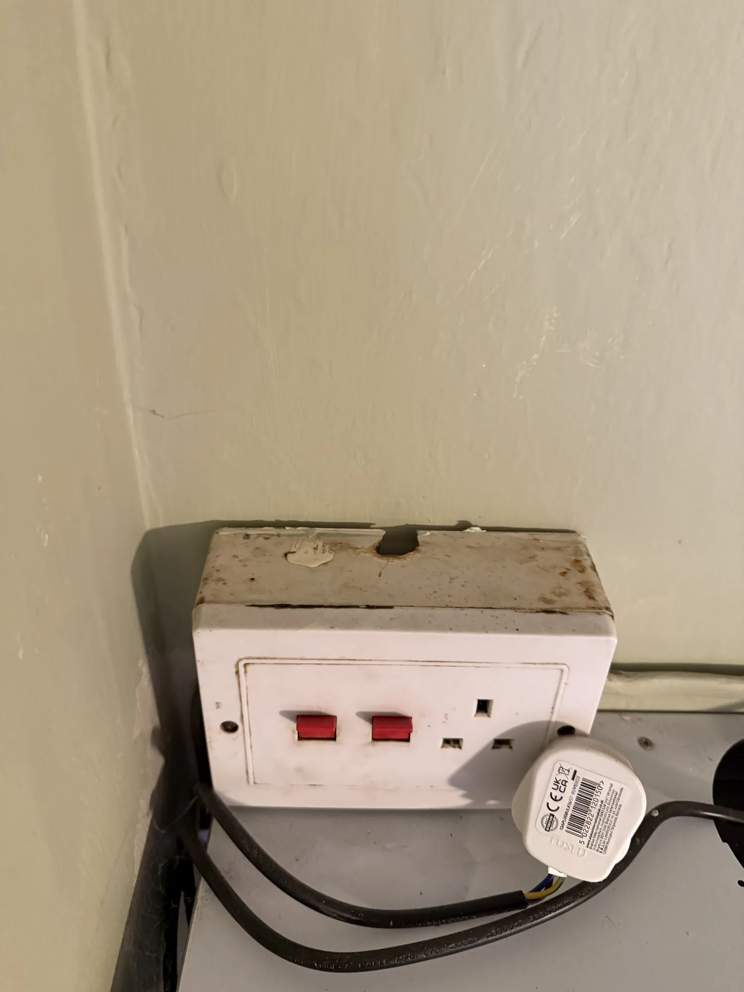 Inspecting wiring during a condition report