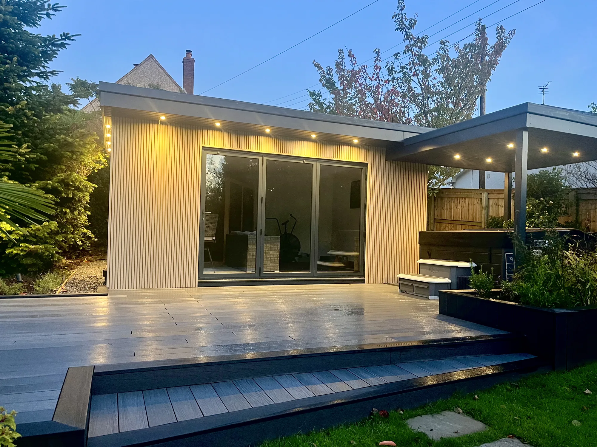 Outdoor & Garden Lighting