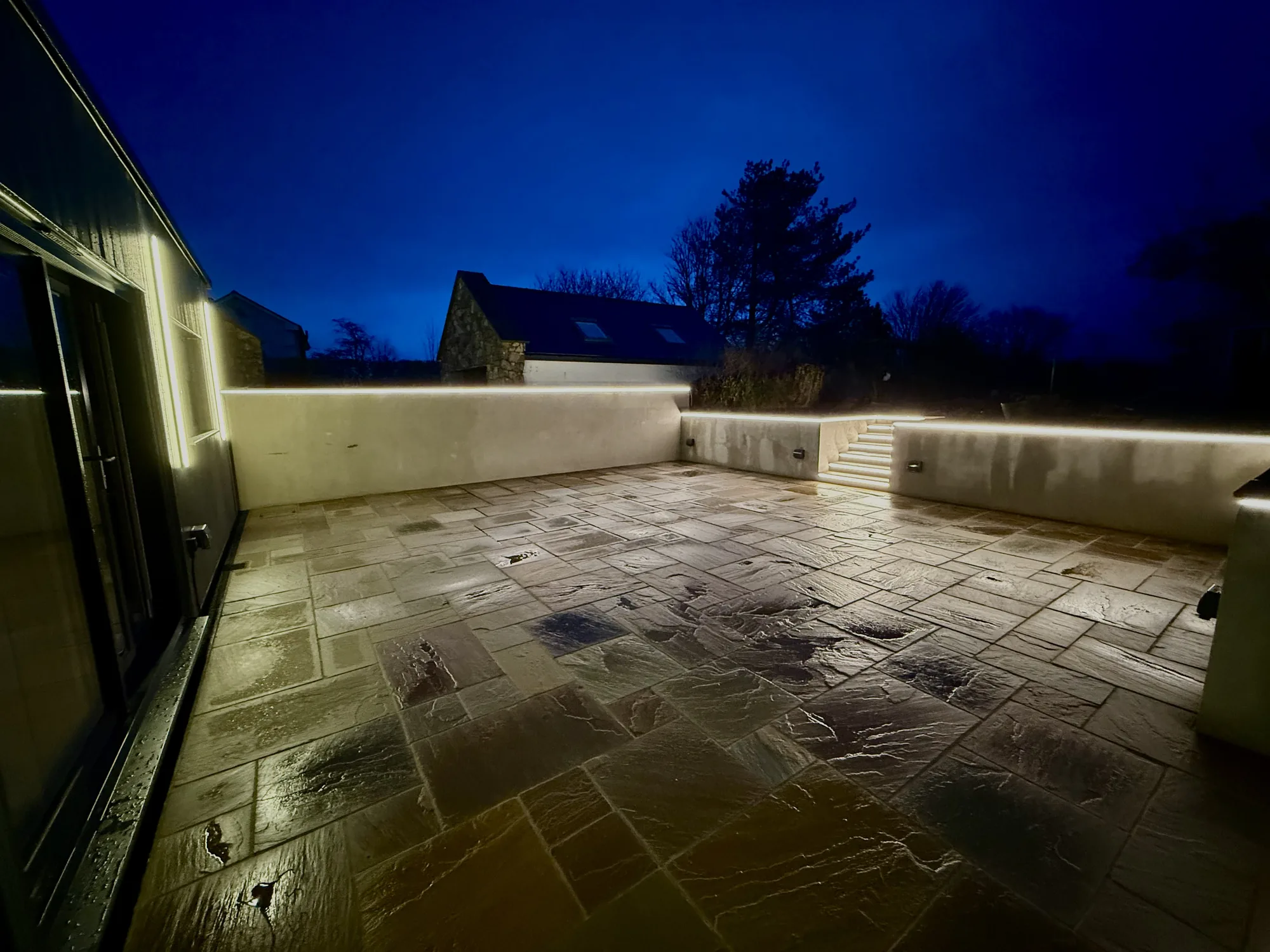Security floodlight installation